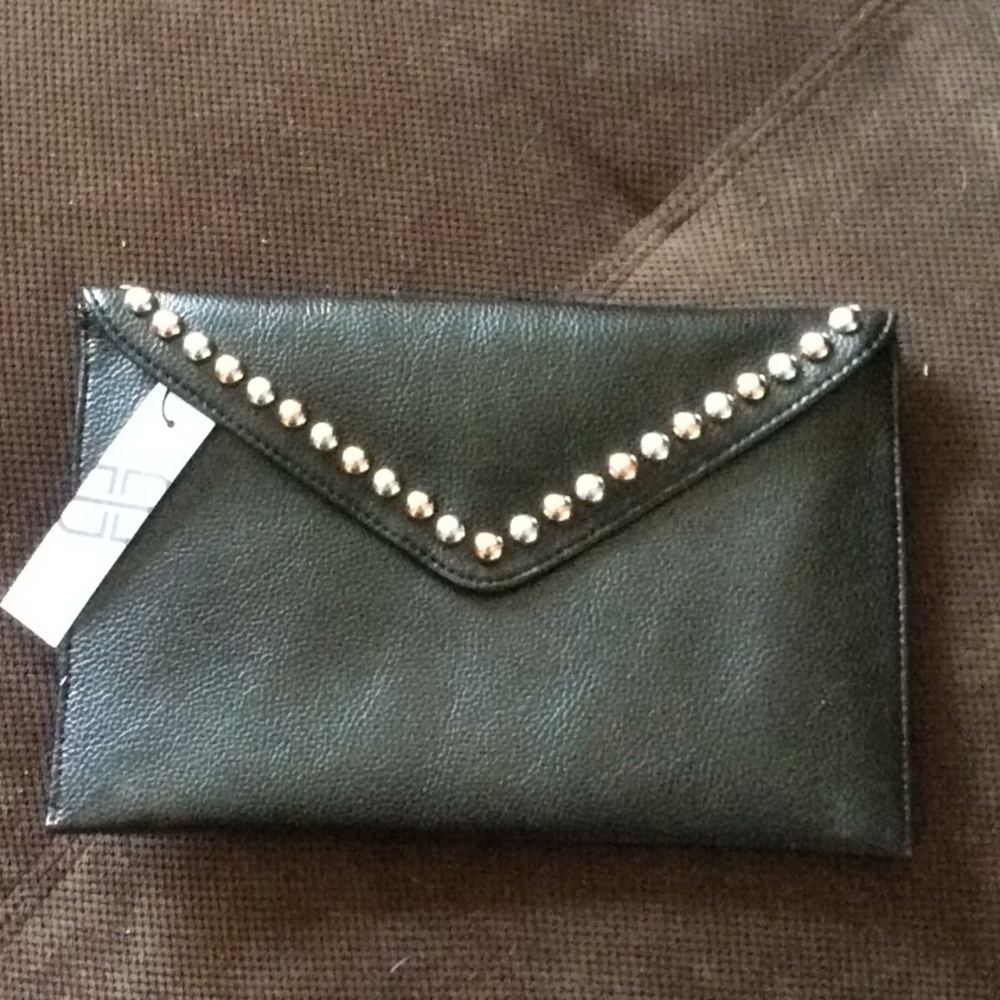 Clutch bulk purse